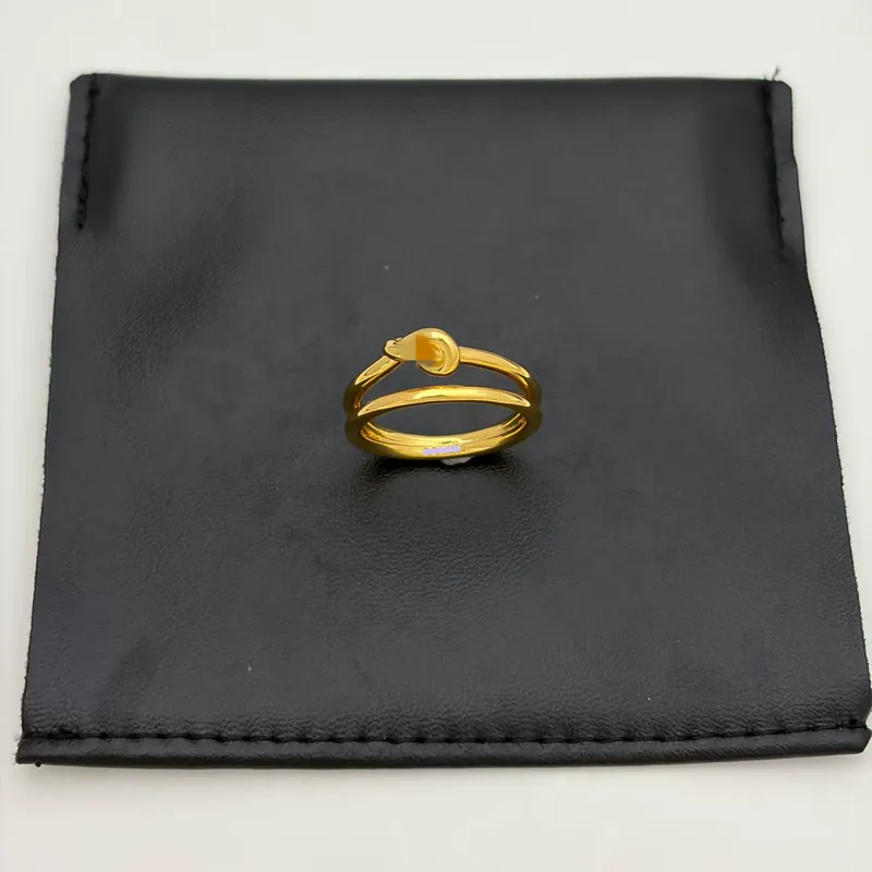 Metal Arc de Triomphe Double Knot Ring