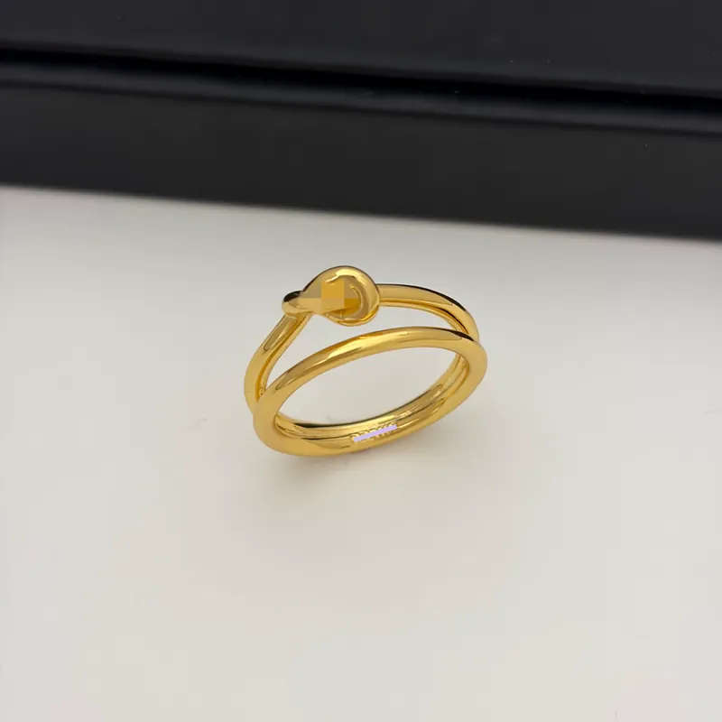 Metal Arc de Triomphe Double Knot Ring