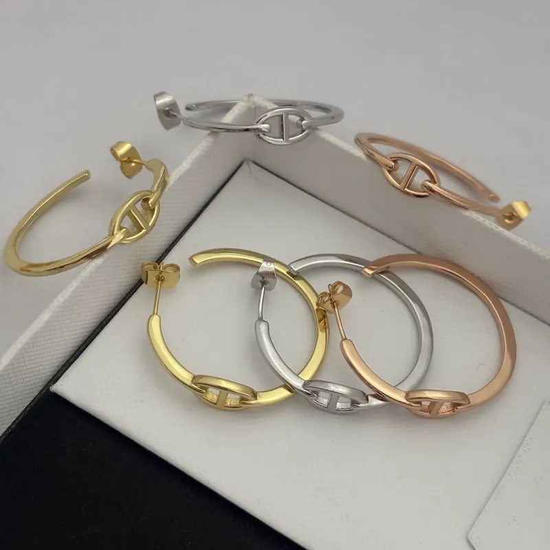 Metal C-Shape Chain Earrings Geometric Style