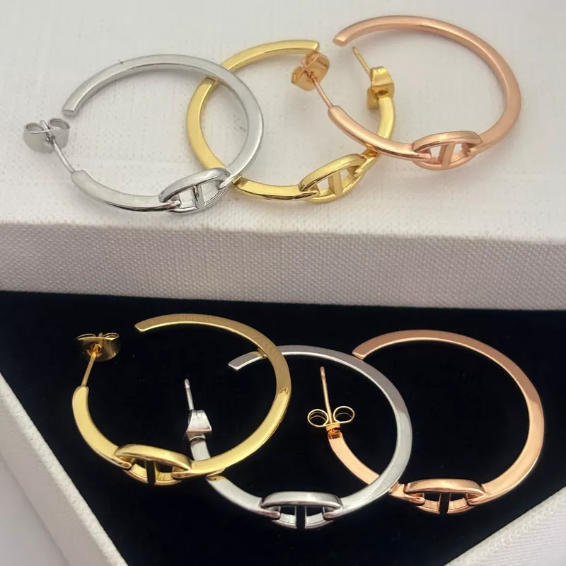 Metal C-Shape Chain Earrings Geometric Style