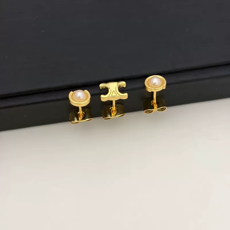 Pearl Arc de Triomphe Stud Earrings Set