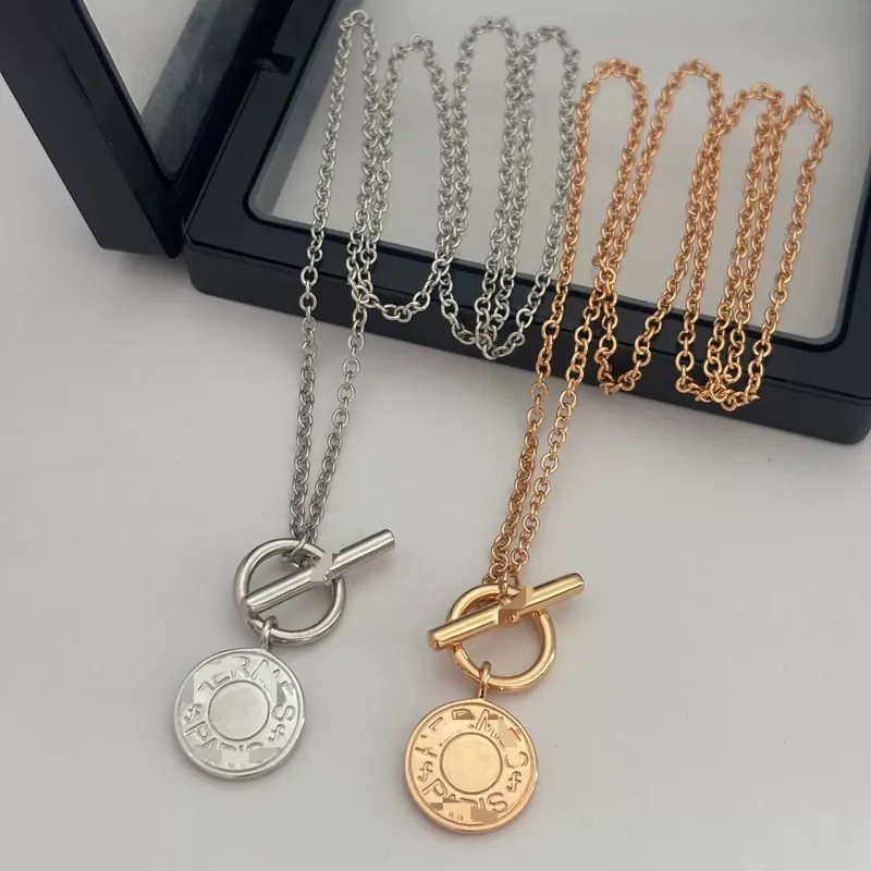Metal Round Pendant Necklace Adjustable Chain