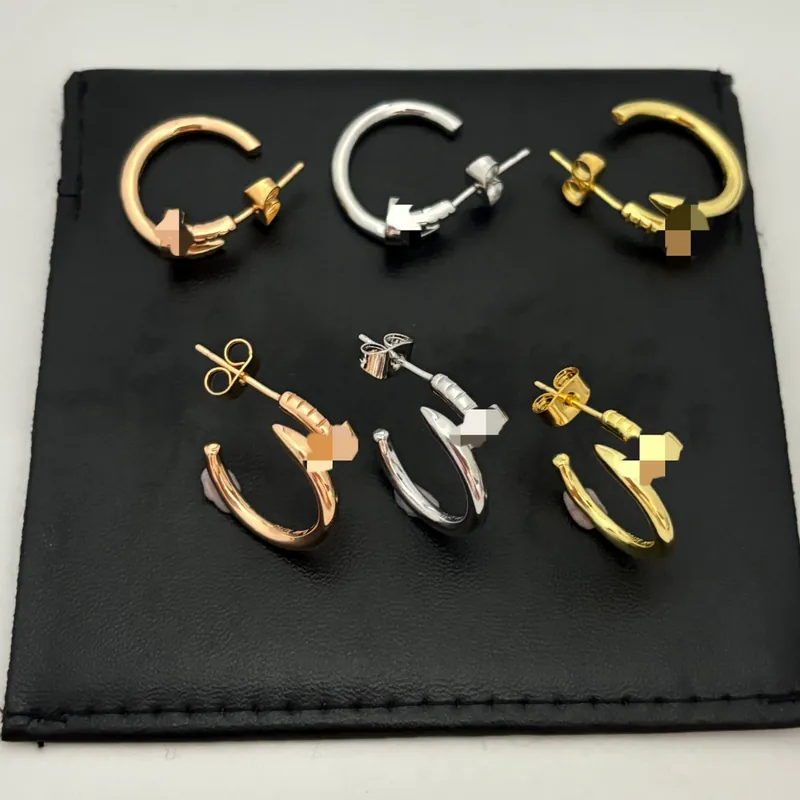 Metal Screw Stud Earrings Light Luxury