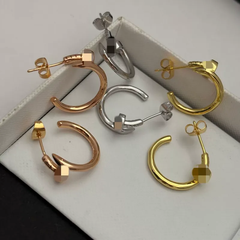 Metal Screw Stud Earrings Light Luxury