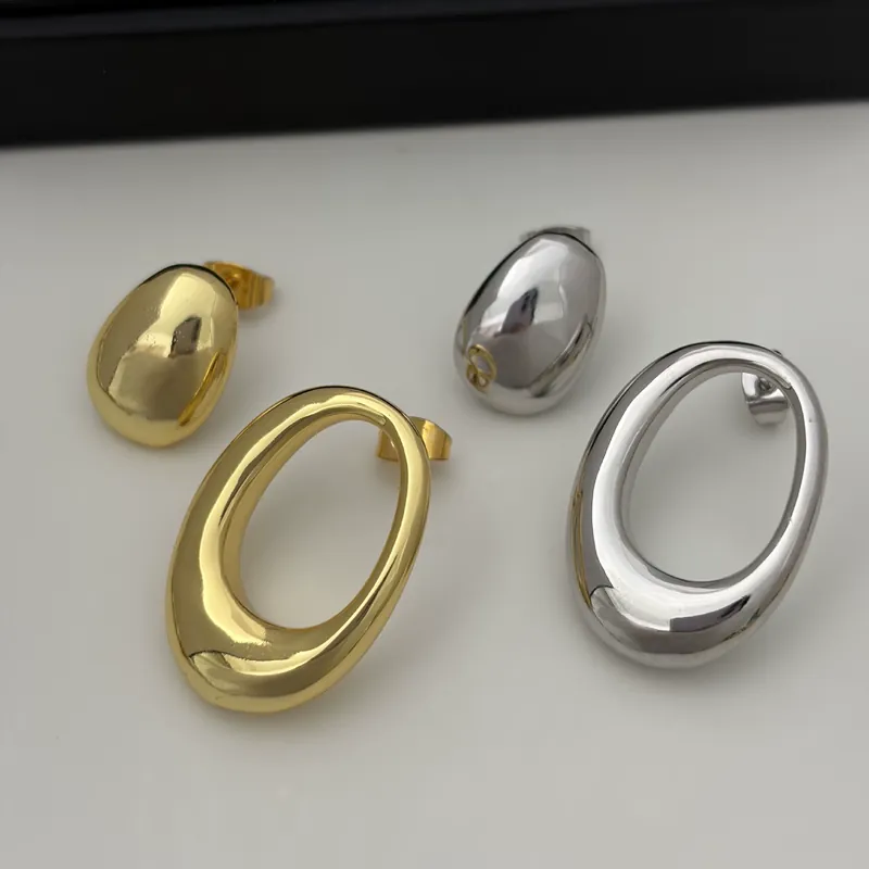 Metal Asymmetric Oval Earrings Arc de Triomphe