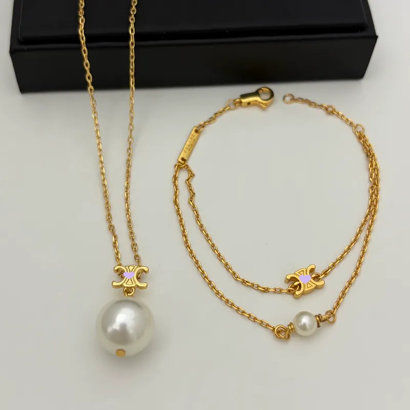 Pearl Arc de Triomphe Pendant Necklace