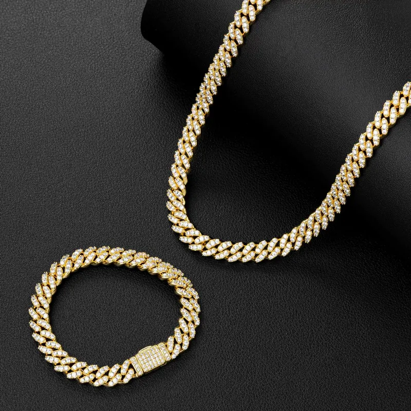 Collier ras-du-cou cubaine en cuivre zircon