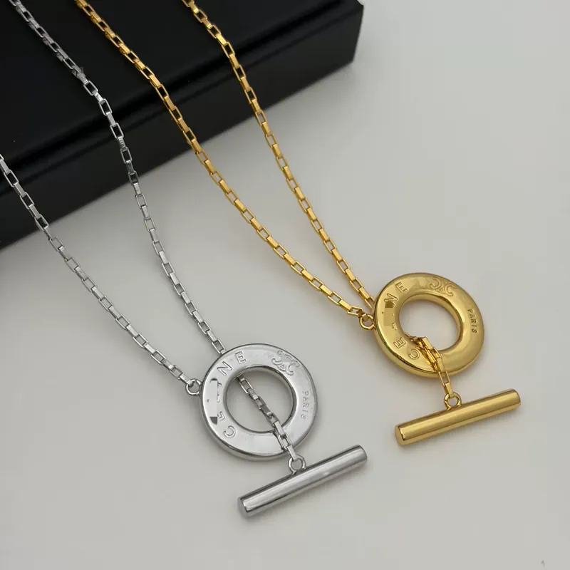 Metal Arc de Triomphe Adjustable Necklace