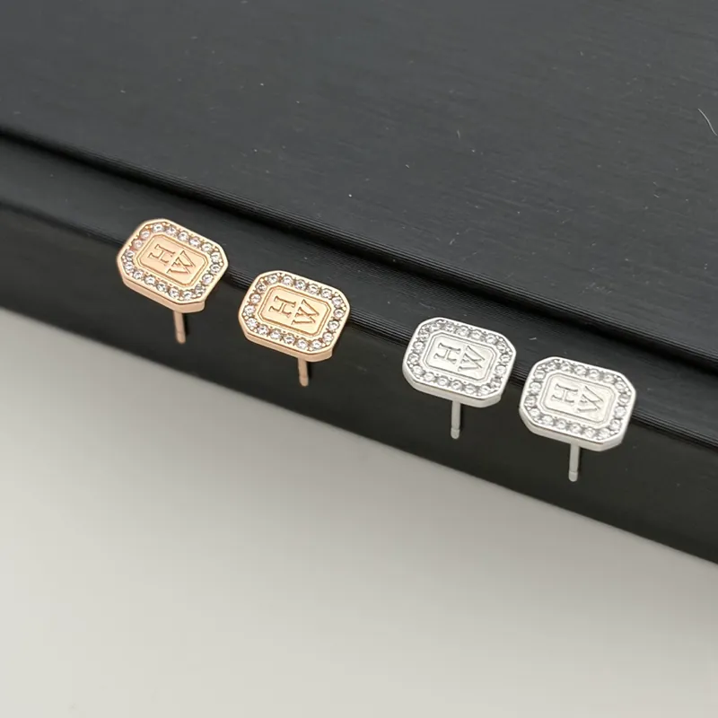 Zircon HW Letter Square Stud Earrings