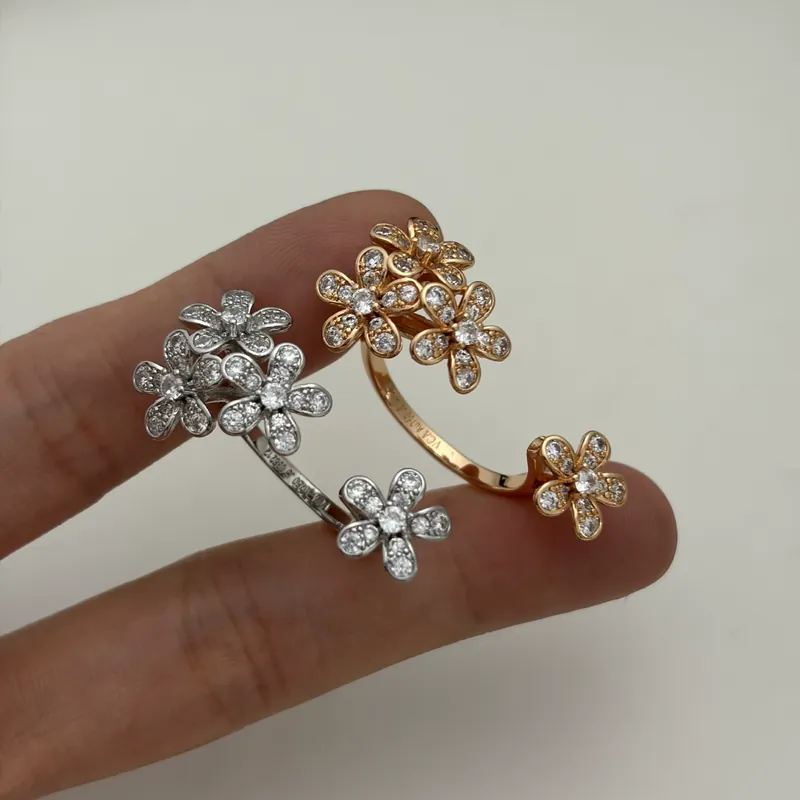 Zircon Clover Ring Open Design