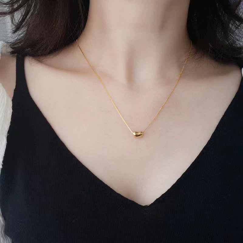 Rote-Bohnen-Halskette Choker