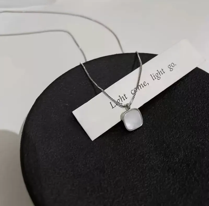 Shell Necklace Minimalist Choker