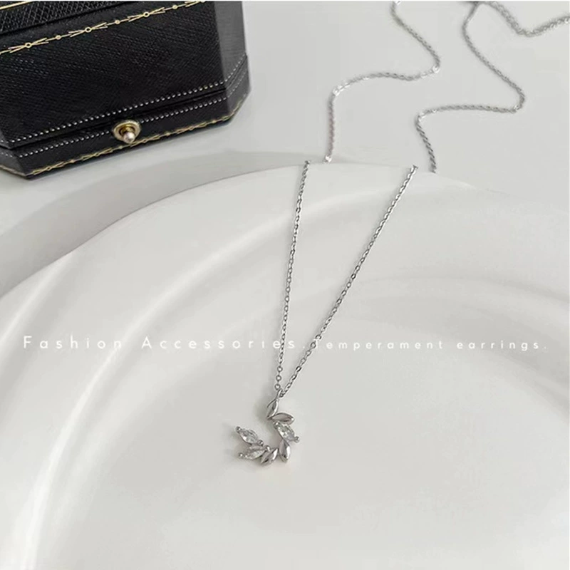 Wheat Pendant Necklace Crystal