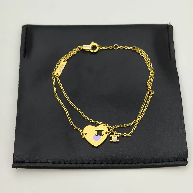 Collar de acero de titanio corazón en capas