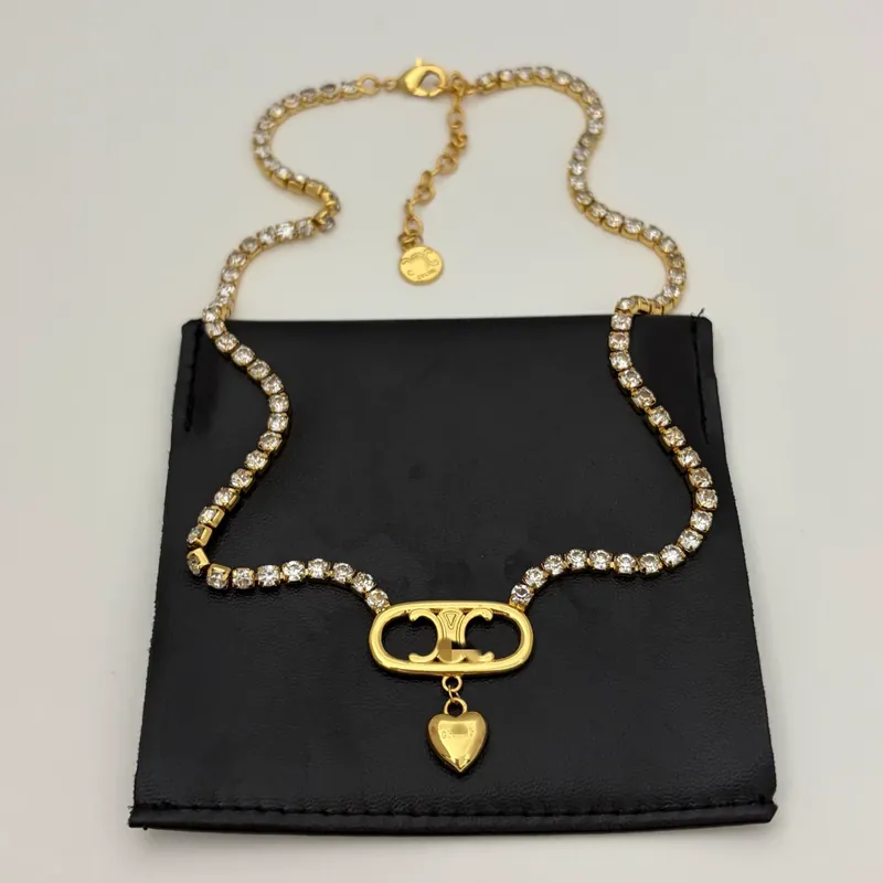 Zircon Heart Arc de Triomphe Pendant Necklace Sweet Choker