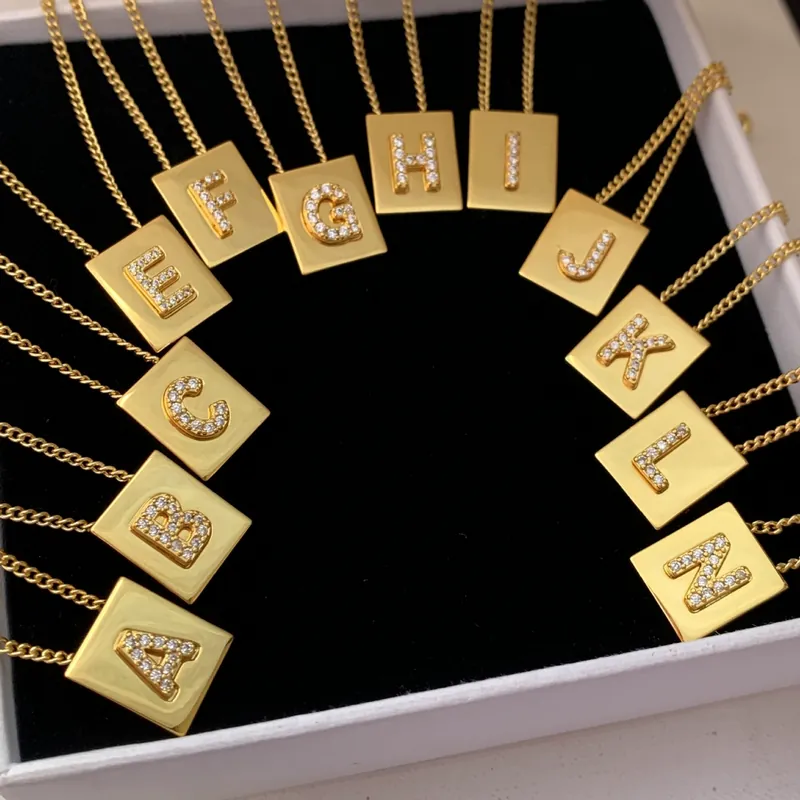 Gold Kubischer Buchstabe Anhänger Halskette Zirkonia Choker