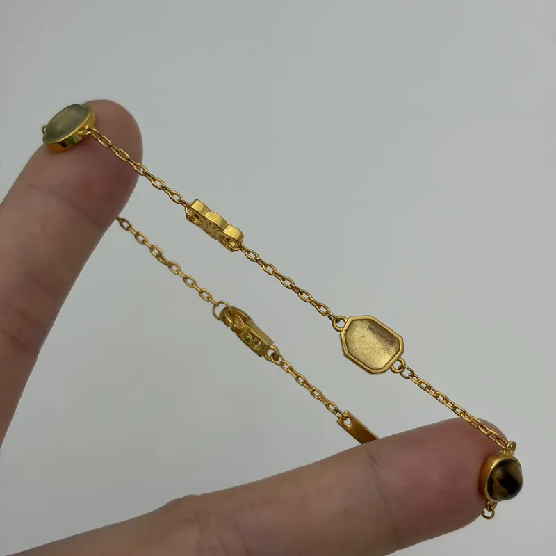 Collier Arc de Triomphe en pierre rose avec bracelet œil de tigre, pierre naturelle