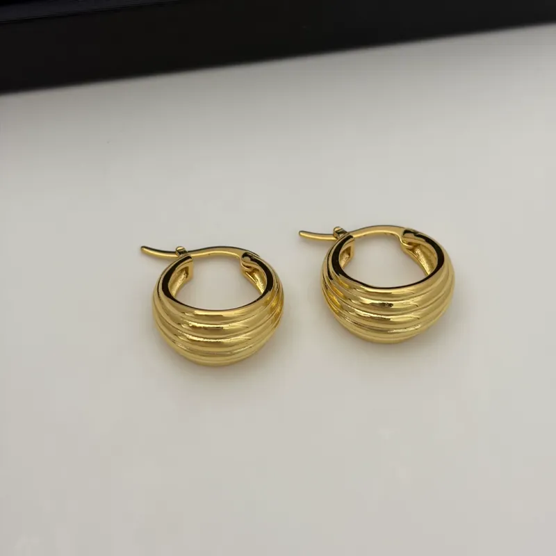 Shell Texture Earrings French Style