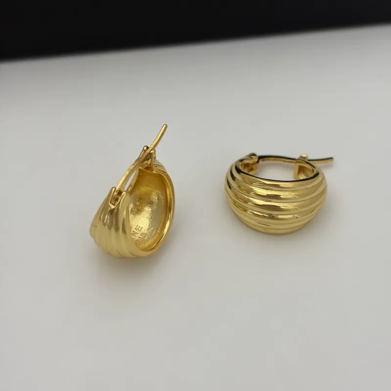 Shell Texture Earrings French Style