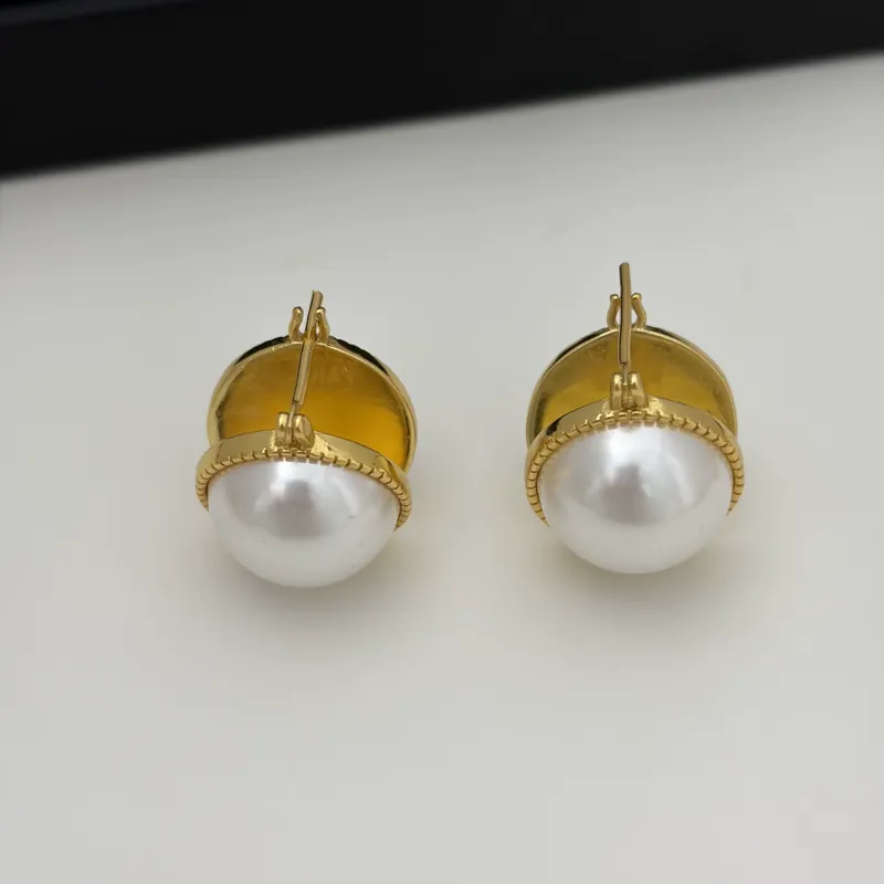 Pearl Earrings Double-Sided Design