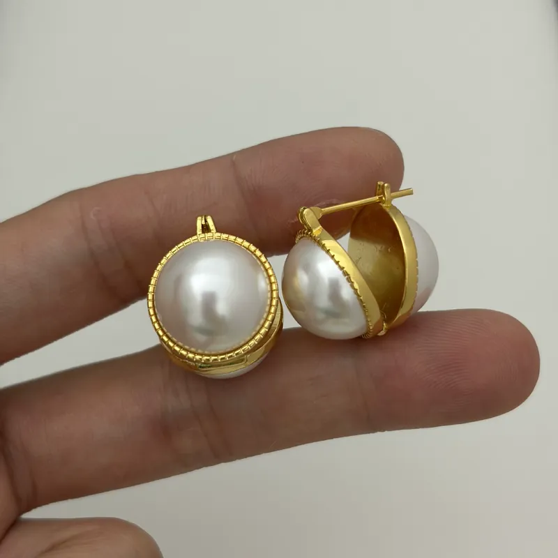 Pearl Earrings Double-Sided Design