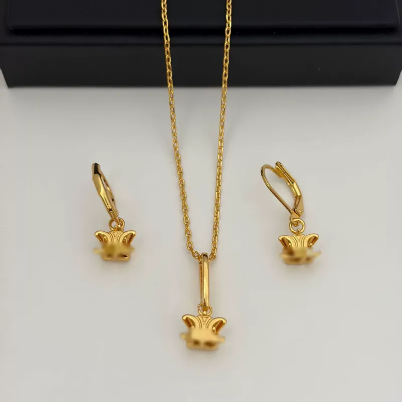 Necklace Earrings Set Light Luxury