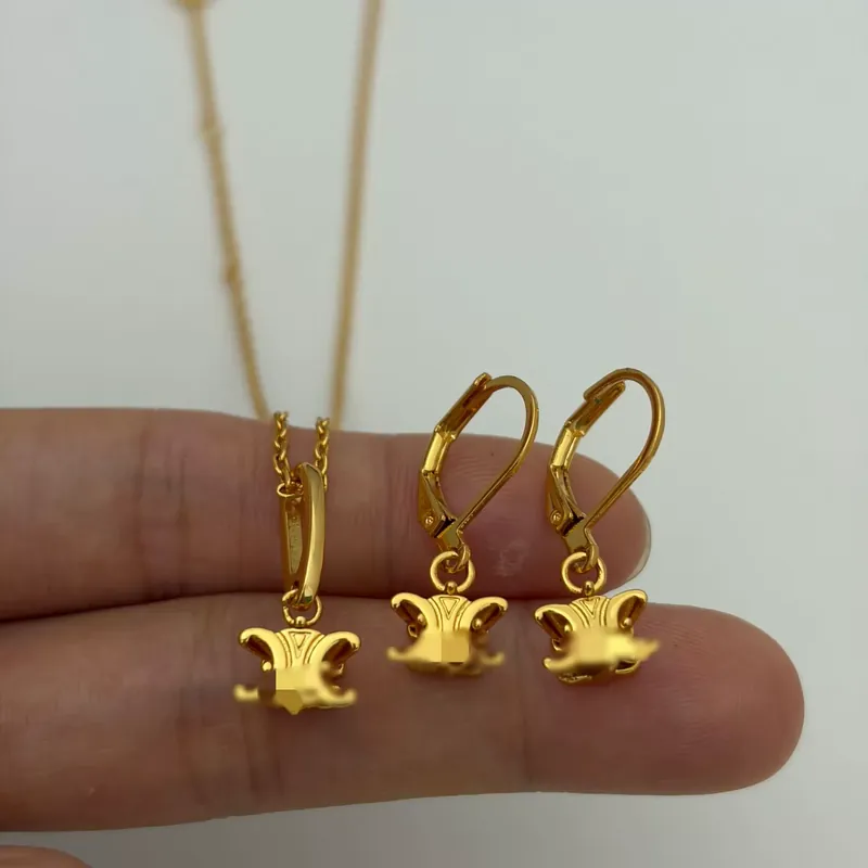 Necklace Earrings Set Light Luxury