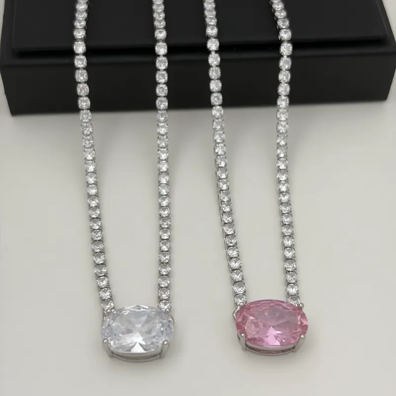 Full Pave Necklace Light Luxury