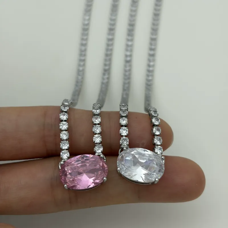 Full Pave Necklace Light Luxury