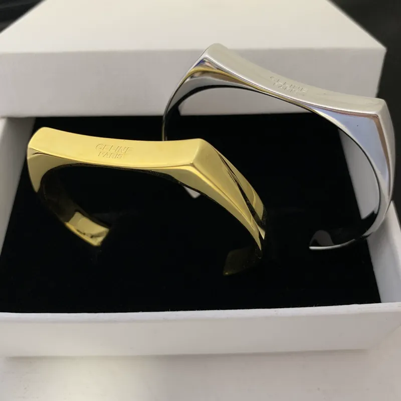 Horn-Design-Armreif, offene Manschette