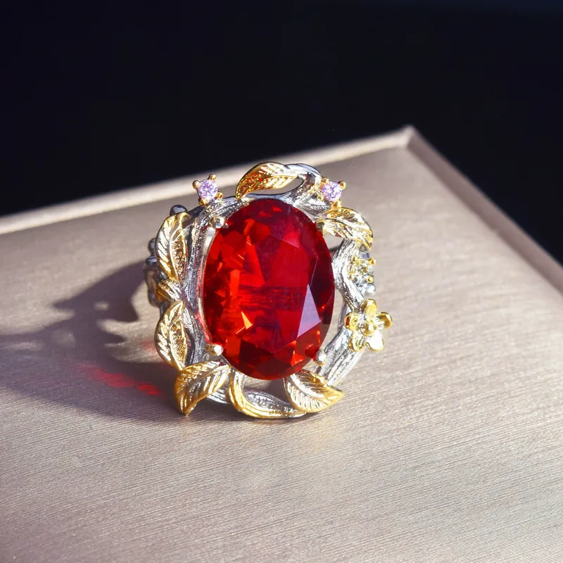 Vintage Italian Textured Ring Multicolor Zircon