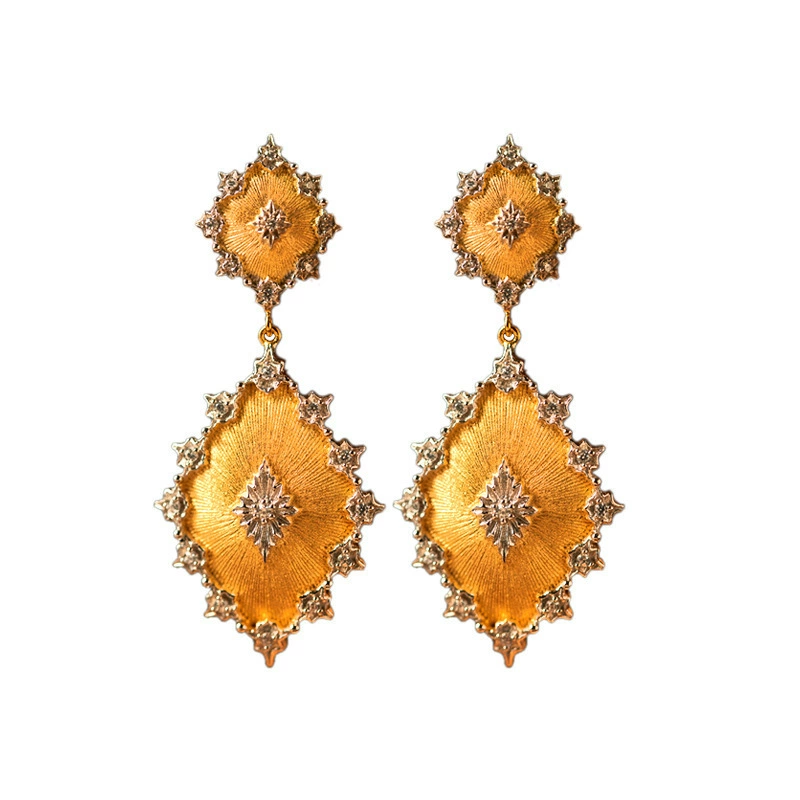 Italian Lace Pendant Necklace Earrings Set