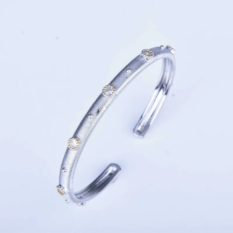 Italian Handmade Filigree Two-Tone High-Carbon Diamond Bangle