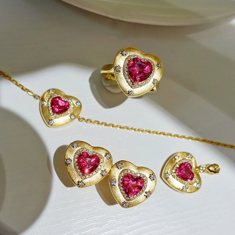 Italian Filigree Heart Ruby Jewelry Set with Necklace and Ring