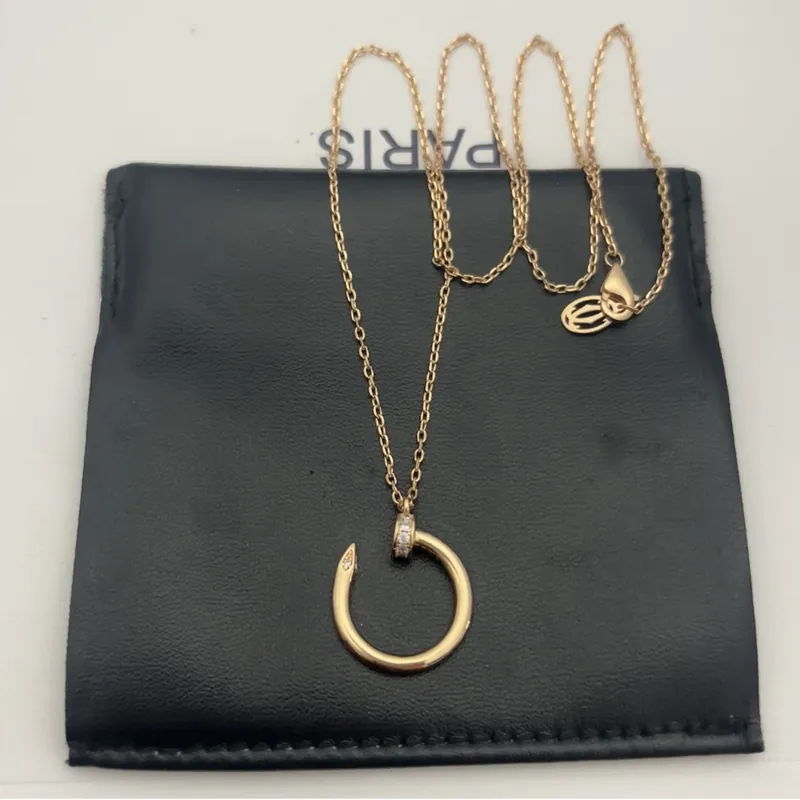 Spike Pendant Necklace
