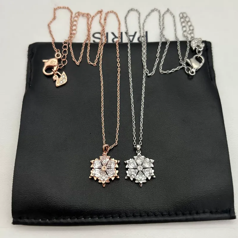 Zircon Snowflake Pendant Necklace Rose Gold