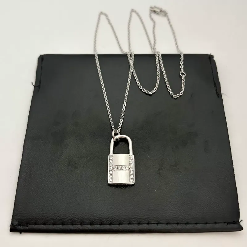 Zircon Lock Pendant Necklace Rose Gold