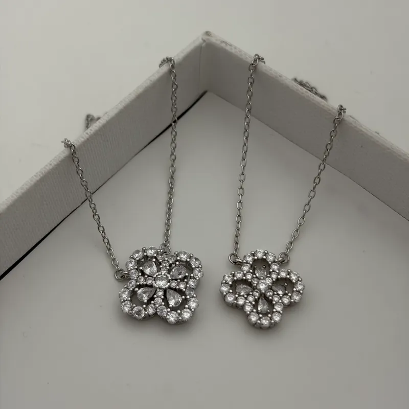 Zircon Flower Pendant Necklace