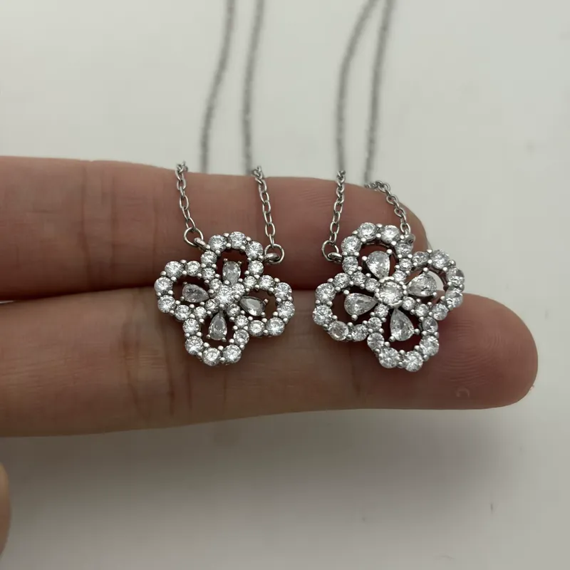 Zircon Flower Pendant Necklace