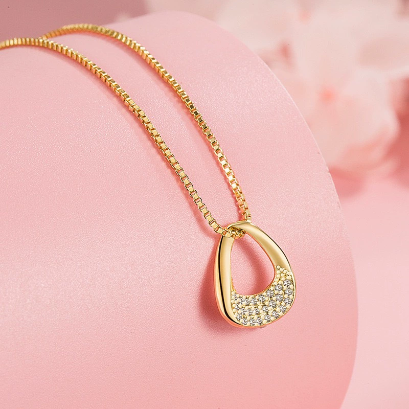 French Light Luxury Circle Waterdrop Necklace - Geometric Zircon Choker