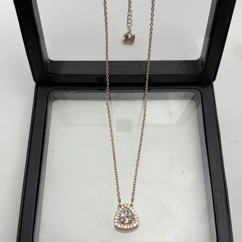 Zircon Heart Pendant Necklace